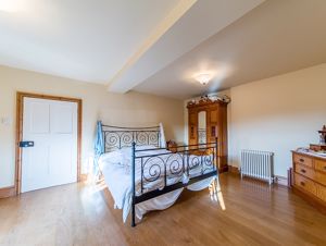 1ST FLOOR BEDROOM 2- click for photo gallery